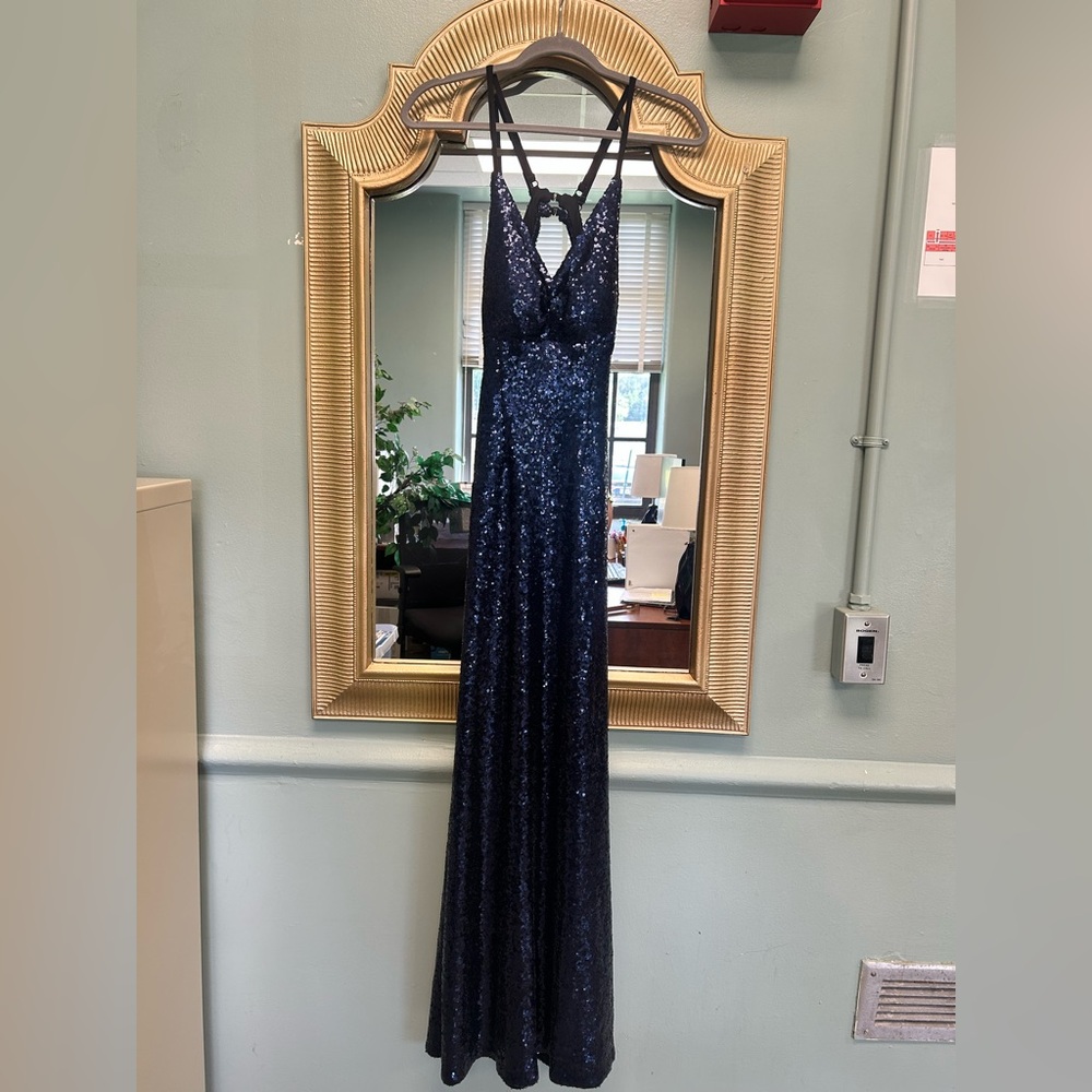 Elegant Midnight Blue Sequin Dress